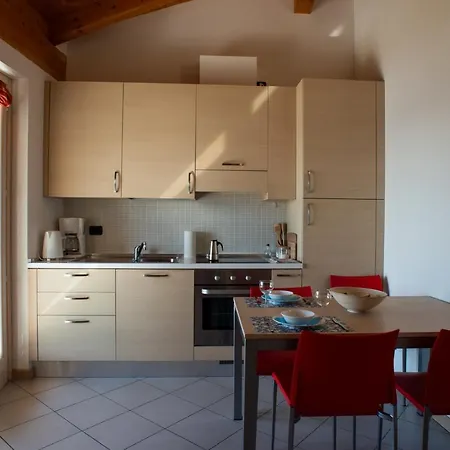 Italian - Lucy's House Parzanica