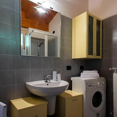 Italian - Lucy's House * Parzanica